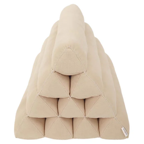 Golvkudde pyramidform | Enfärgad beige färg